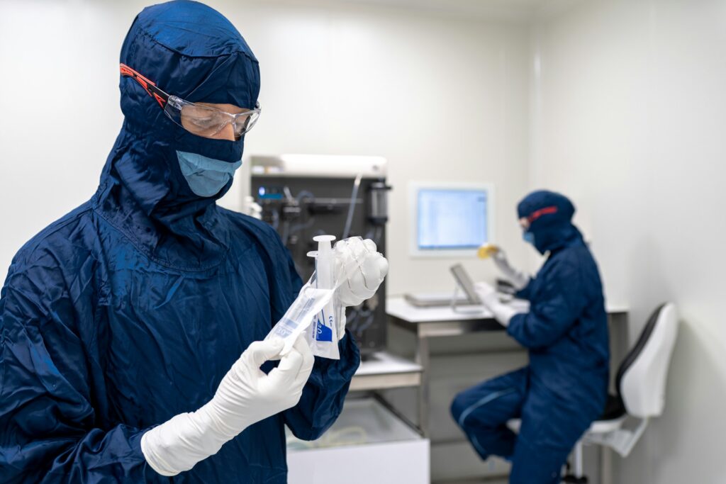 Compounding Pods in Cleanrooms: A New Era in Pharmaceutical Production